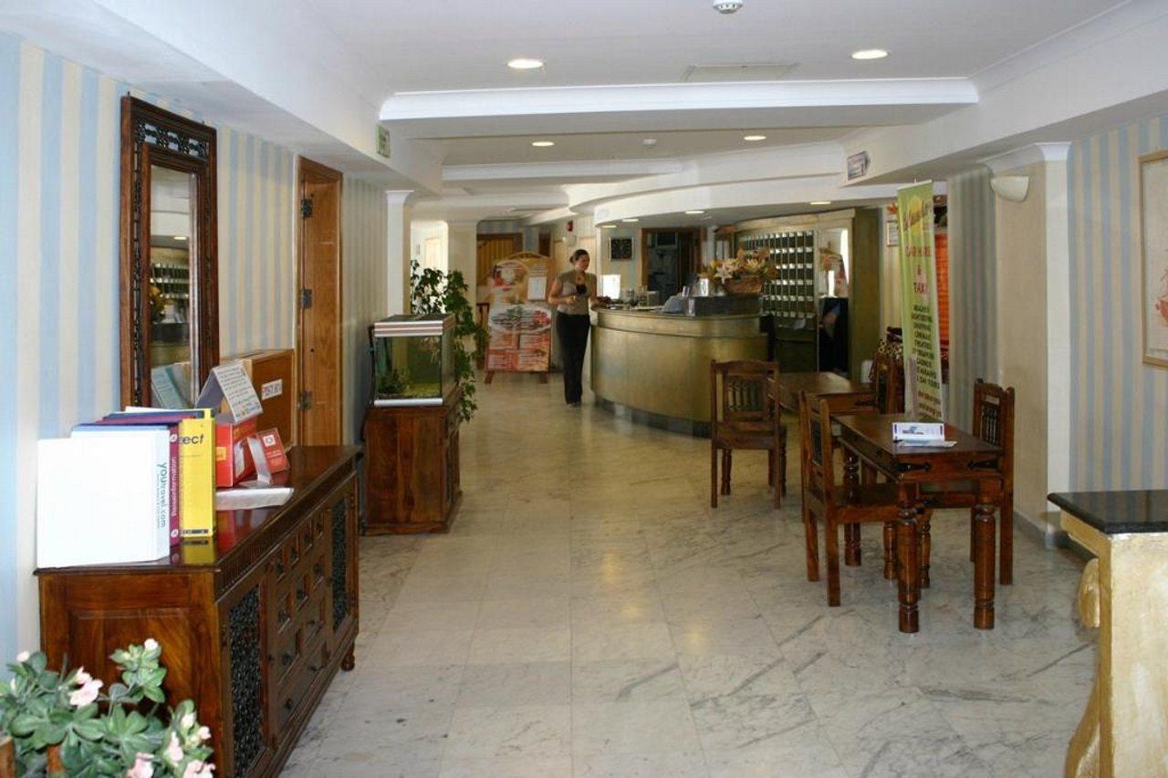 Porto Azzurro Aparthotel San Pawl il-Baħar Extérieur photo